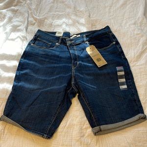 Brand new Levi’s classic Bermuda shorts